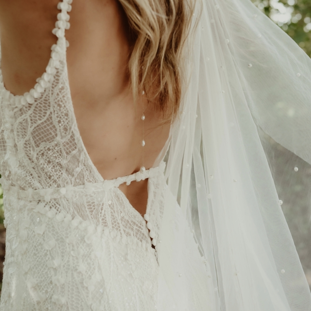 Made With Love "Harlow" Wedding Dress - Typical Dress Size 6-8 - Picture 7 of 7